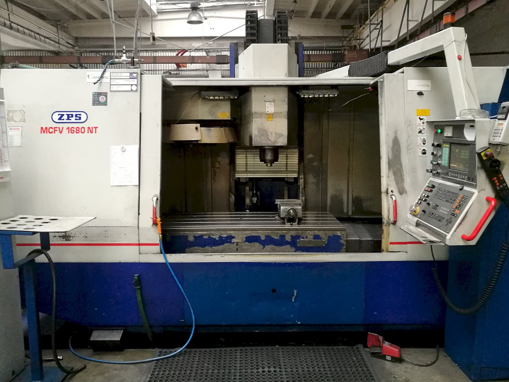 Frontansicht der ZPS MCFV 1680 NT Maschine