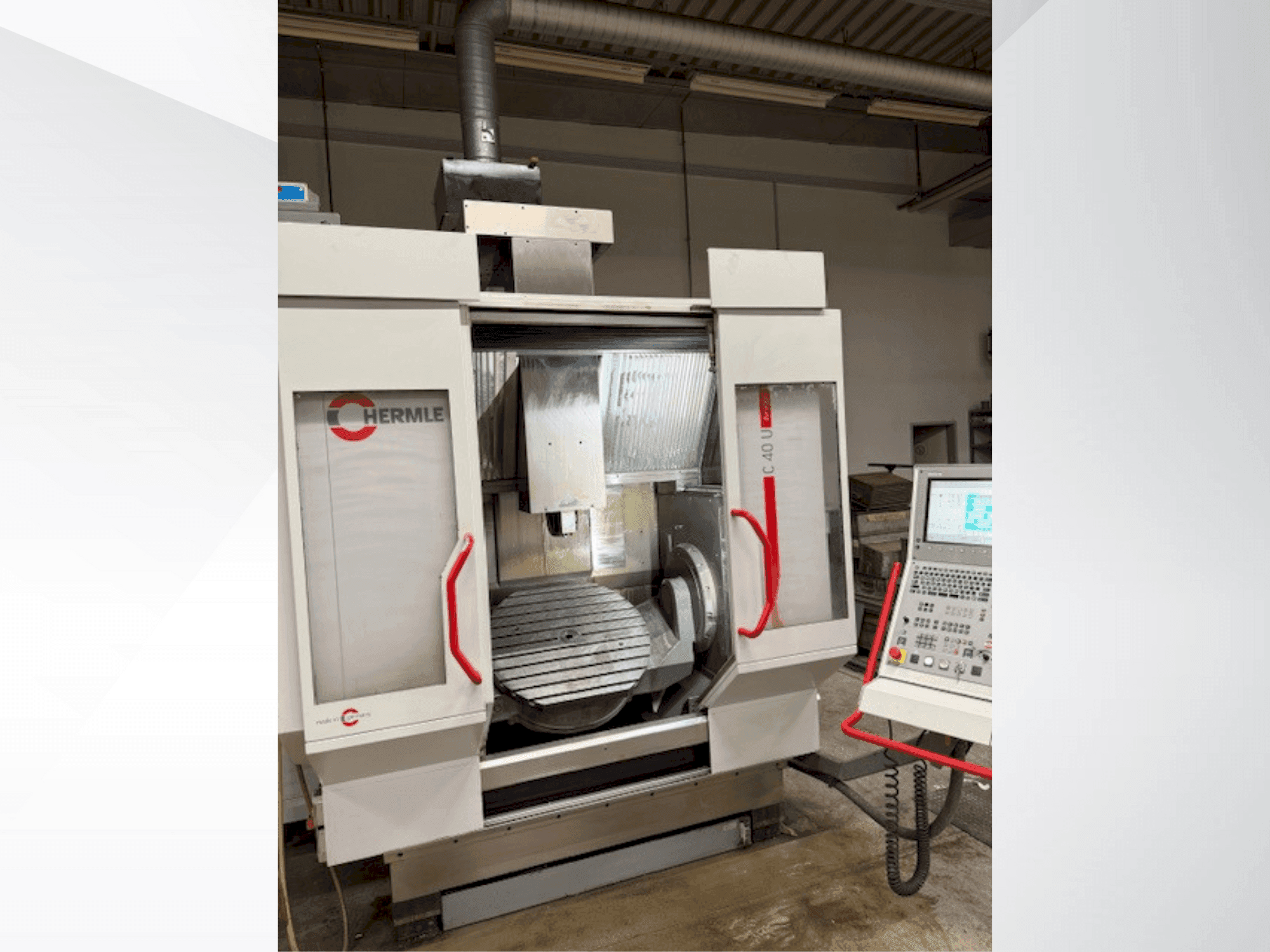 Frontansicht der HERMLE C40 Dynamic  Maschine