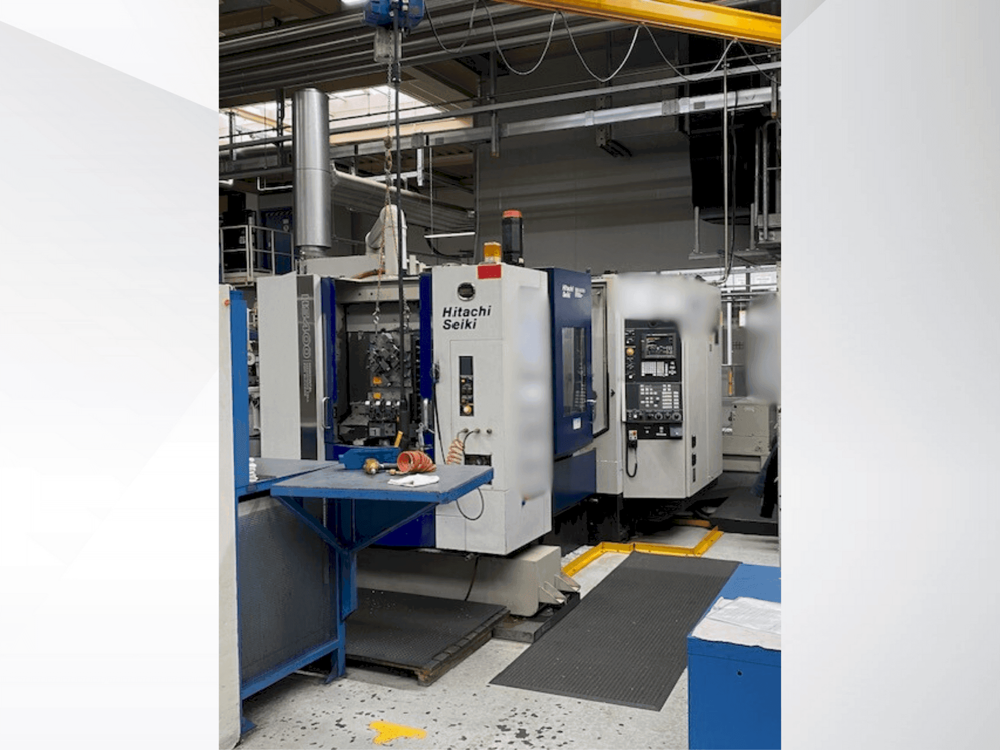 Frontansicht der HITACHI SEIKI HS 400  Maschine