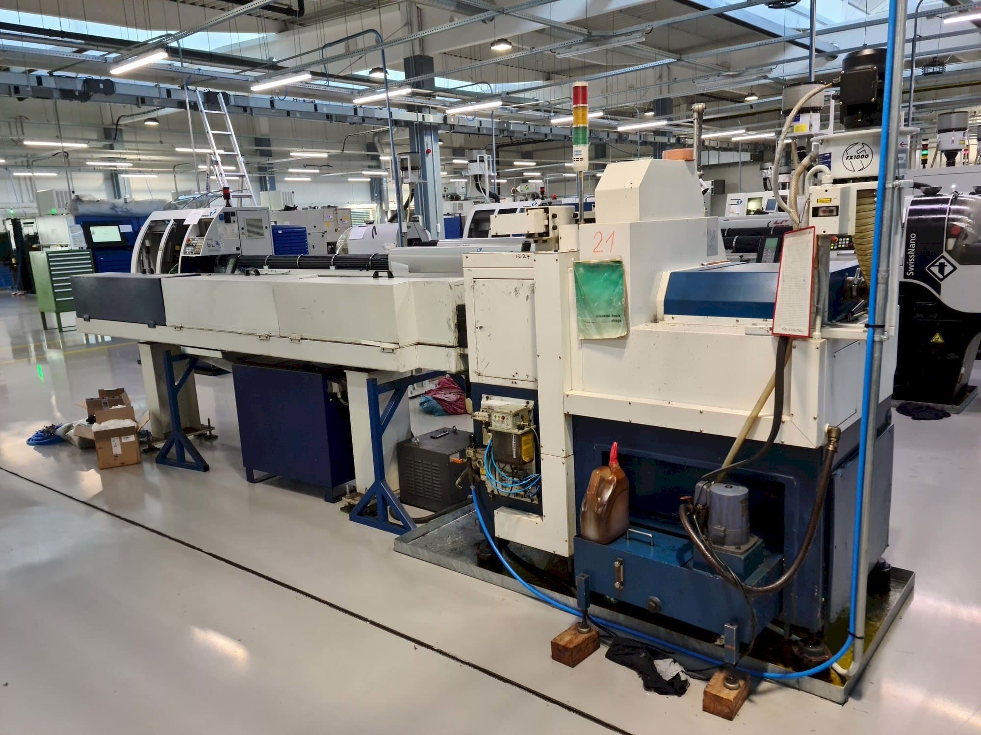 Frontansicht der KMT Speed 12  Maschine