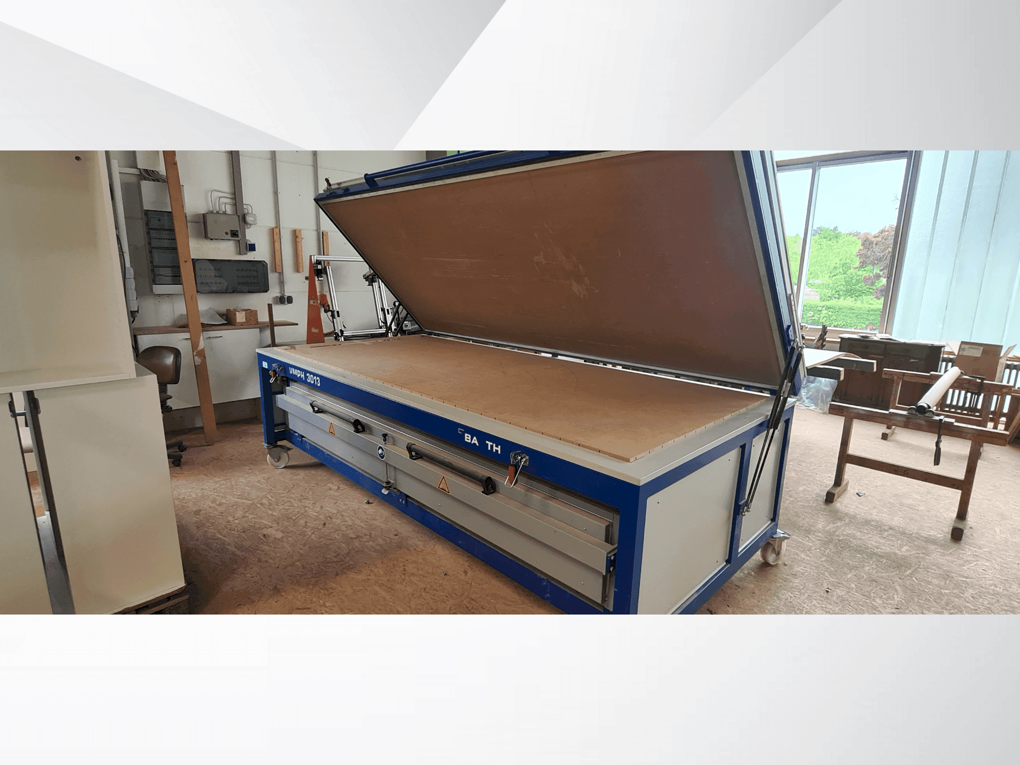 Frontansicht der BARTH VMPH 3013  Maschine
