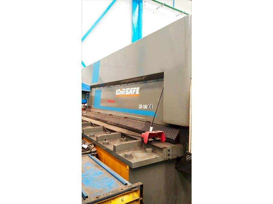 Frontansicht der Loire Safe CH-104  Maschine