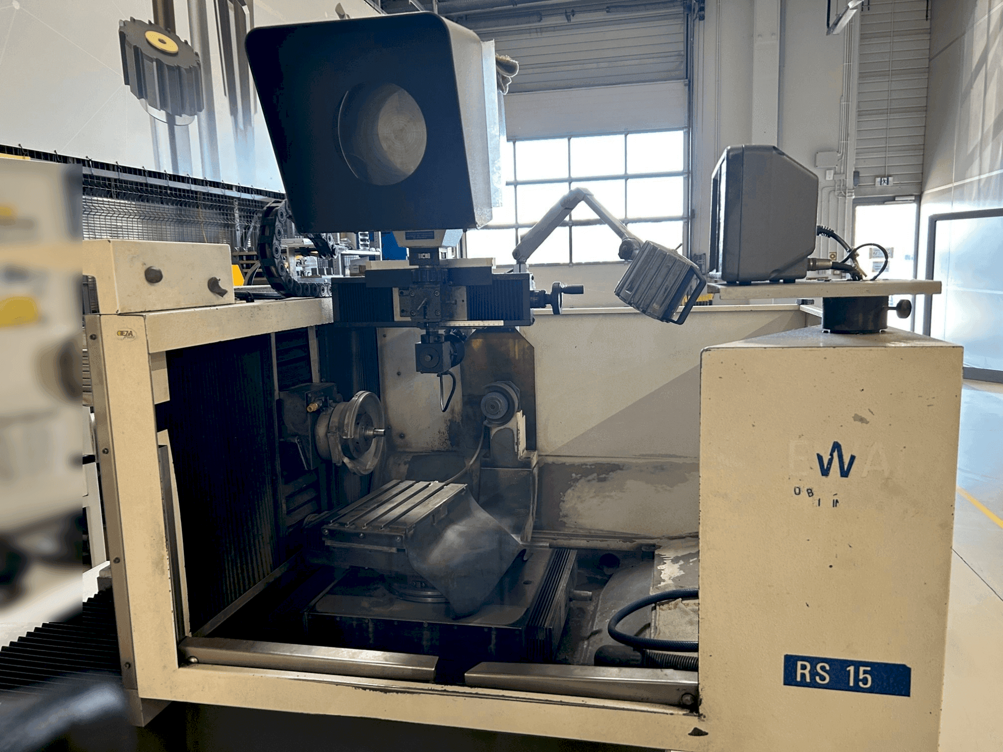 Frontansicht der EWAG RS 15  Maschine