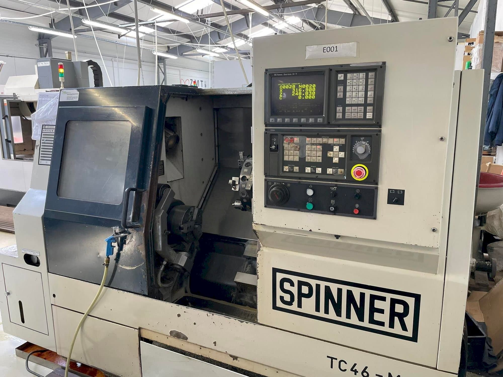 Frontansicht der SPINNER TC46 MC Maschine