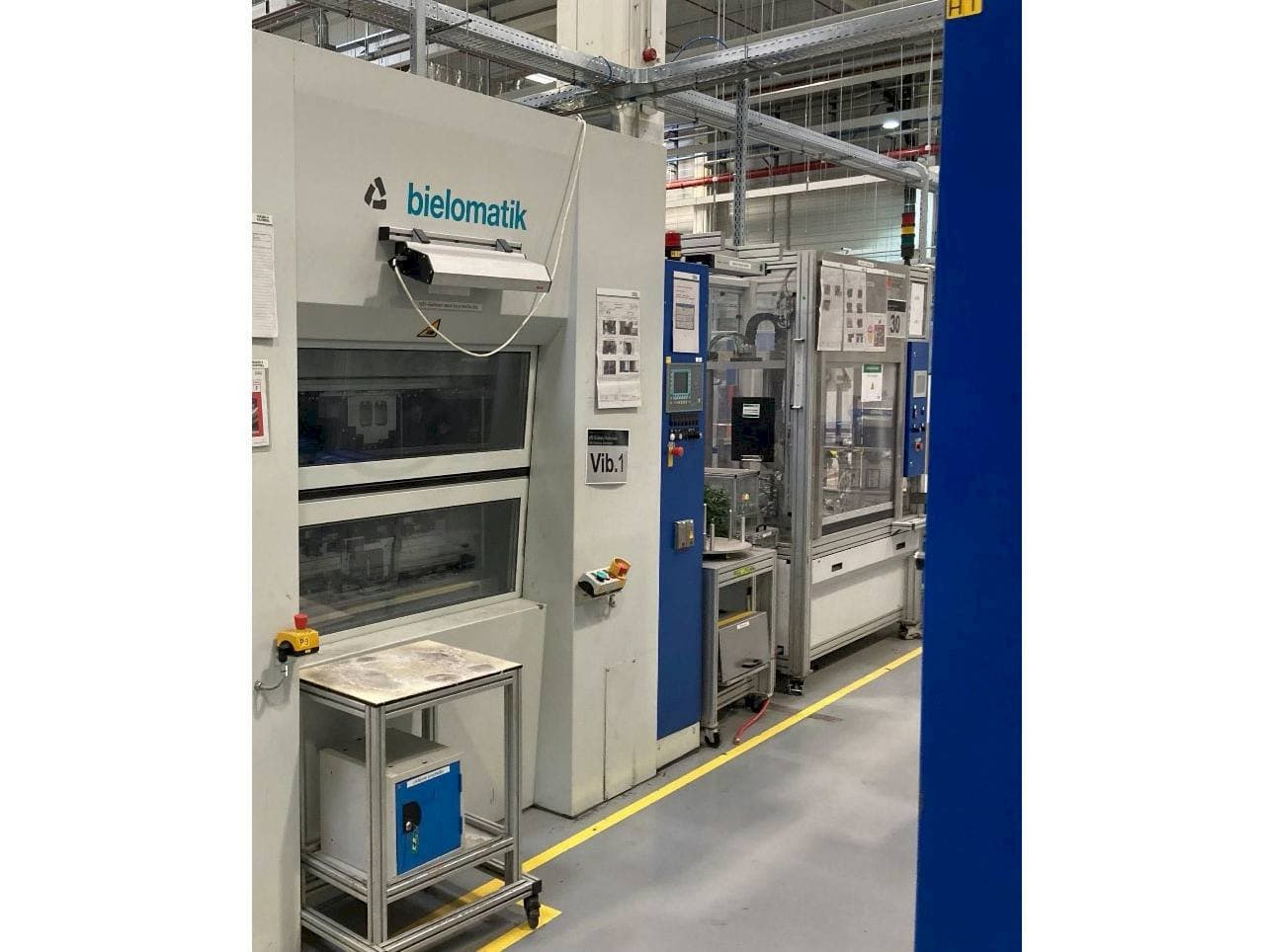 Frontansicht der bielomatik K3216  Maschine