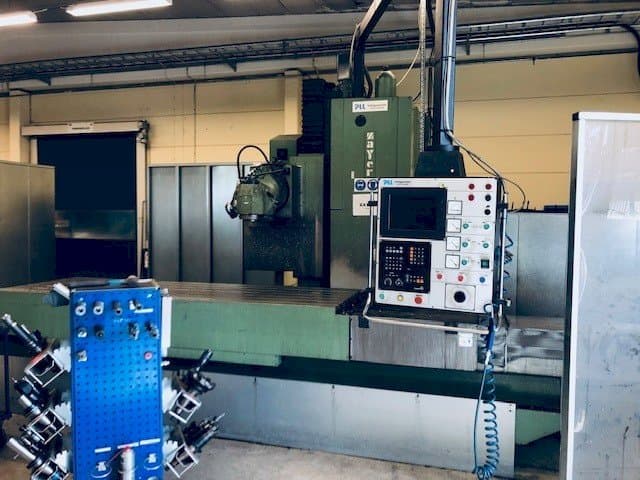 Frontansicht der Zayer KF 3000  Maschine