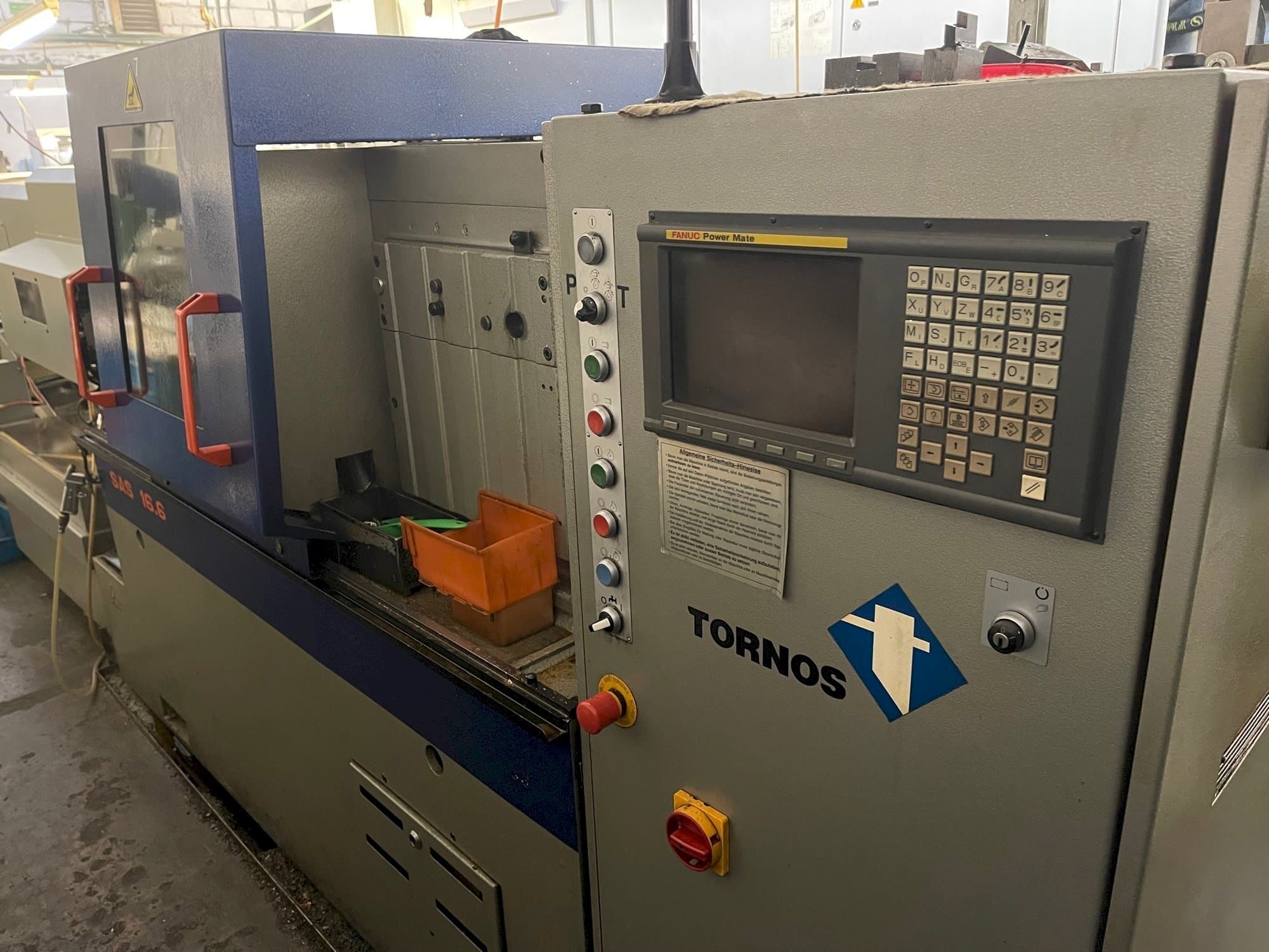 Frontansicht der TORNOS SAS 16.6  Maschine