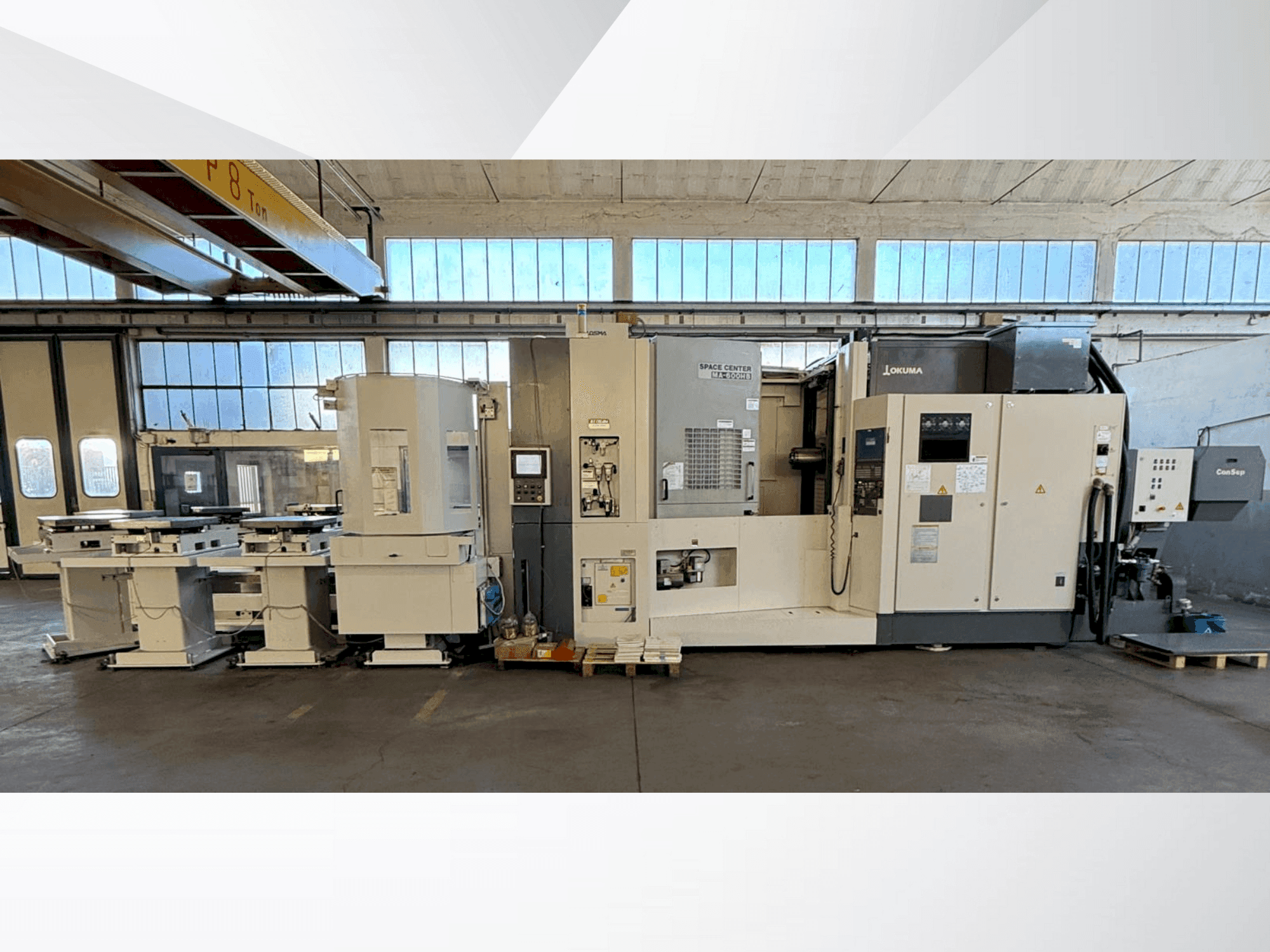 Frontansicht der Okuma SPACE CENTER MA-600HB  Maschine