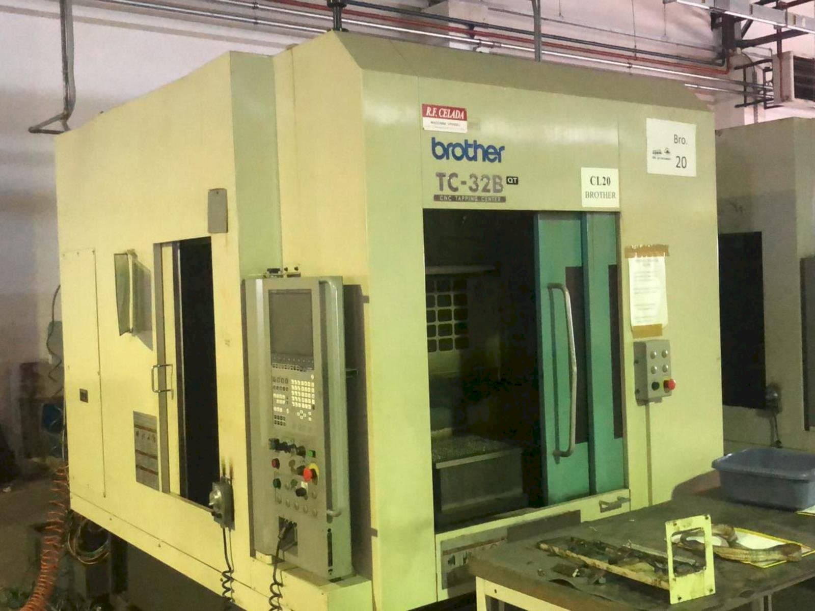 Frontansicht der Brother TC 32B  Maschine