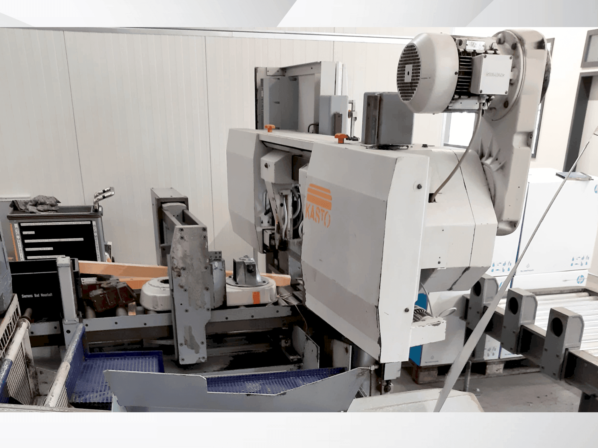 Frontansicht der KASTO HBA 360 AU with Knoll 150 K-1  Maschine