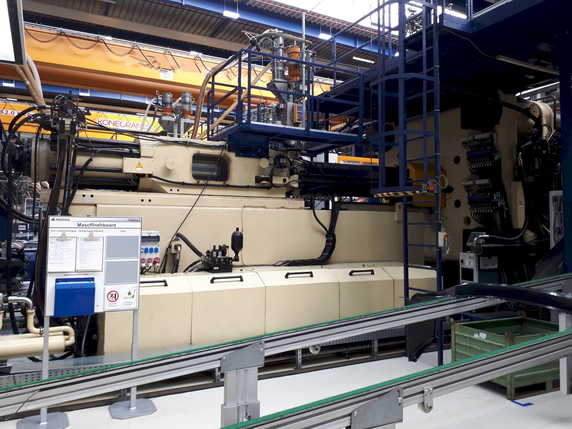 Frontansicht der Husky SGM 3650  Maschine