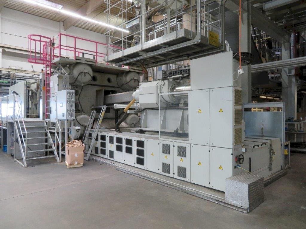 Frontansicht der ENGEL DUO ES 160505/3200  Maschine