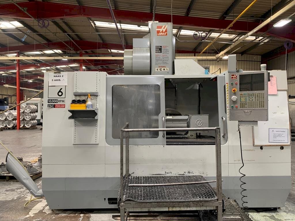 Frontansicht der HAAS VF-6/40  Maschine