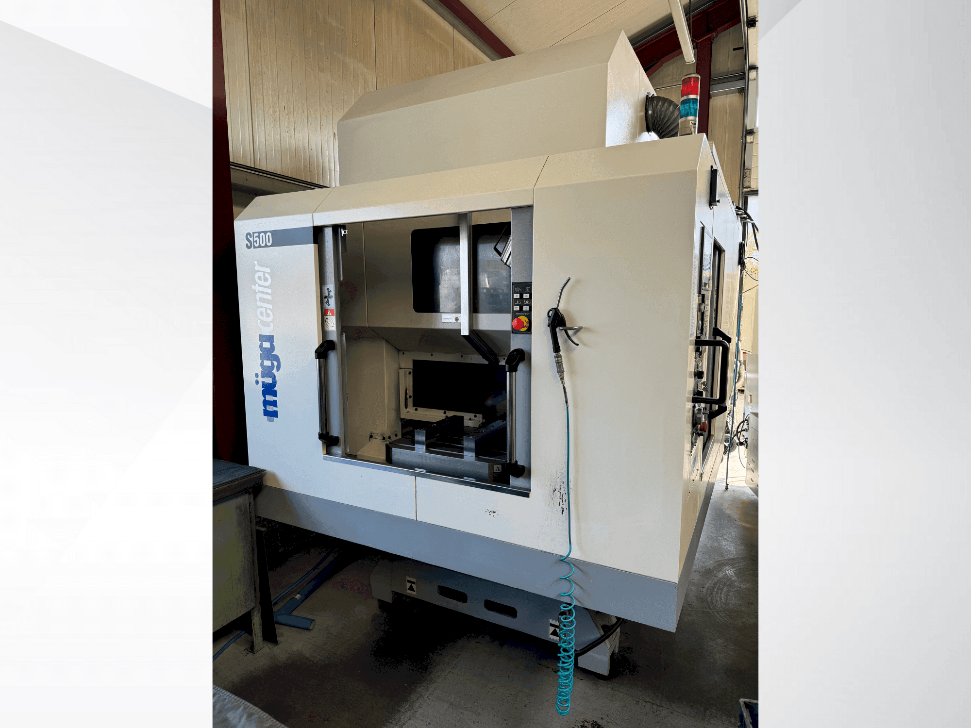 Frontansicht der Muga S500  Maschine