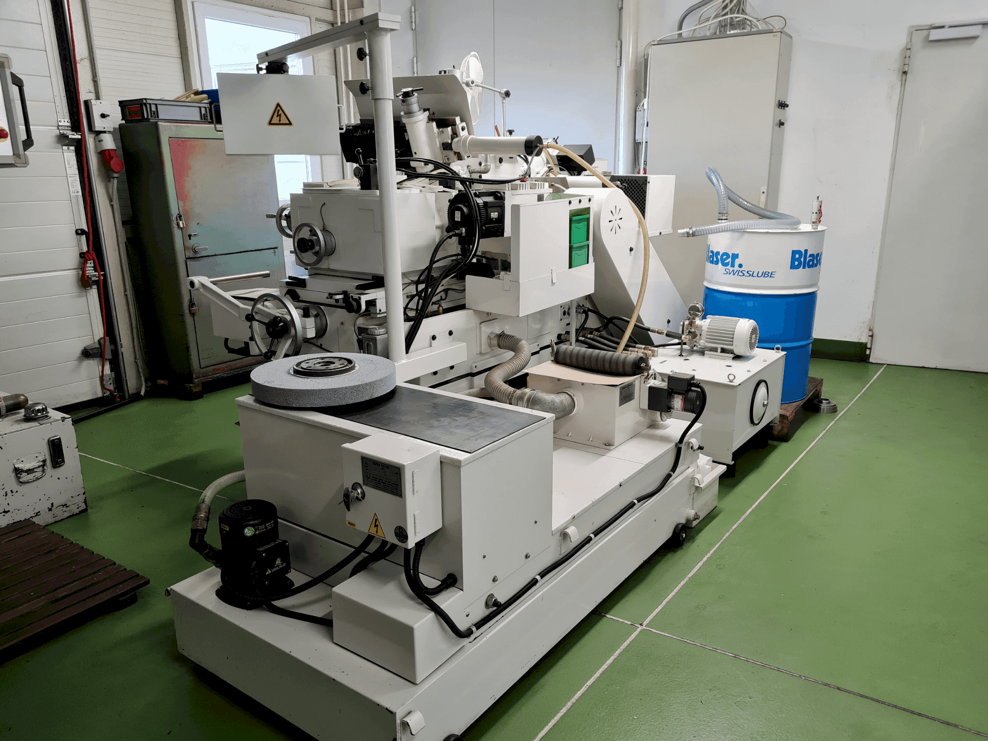 Frontansicht der Pinnacle PC20NC  Maschine