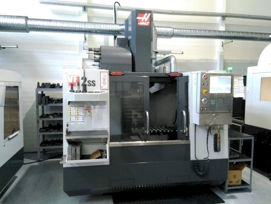 Frontansicht der HAAS VF2 SS  Maschine