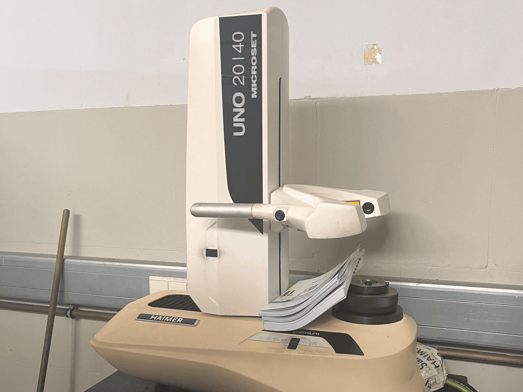 Frontansicht der HAIMER UNO 20|40  Maschine