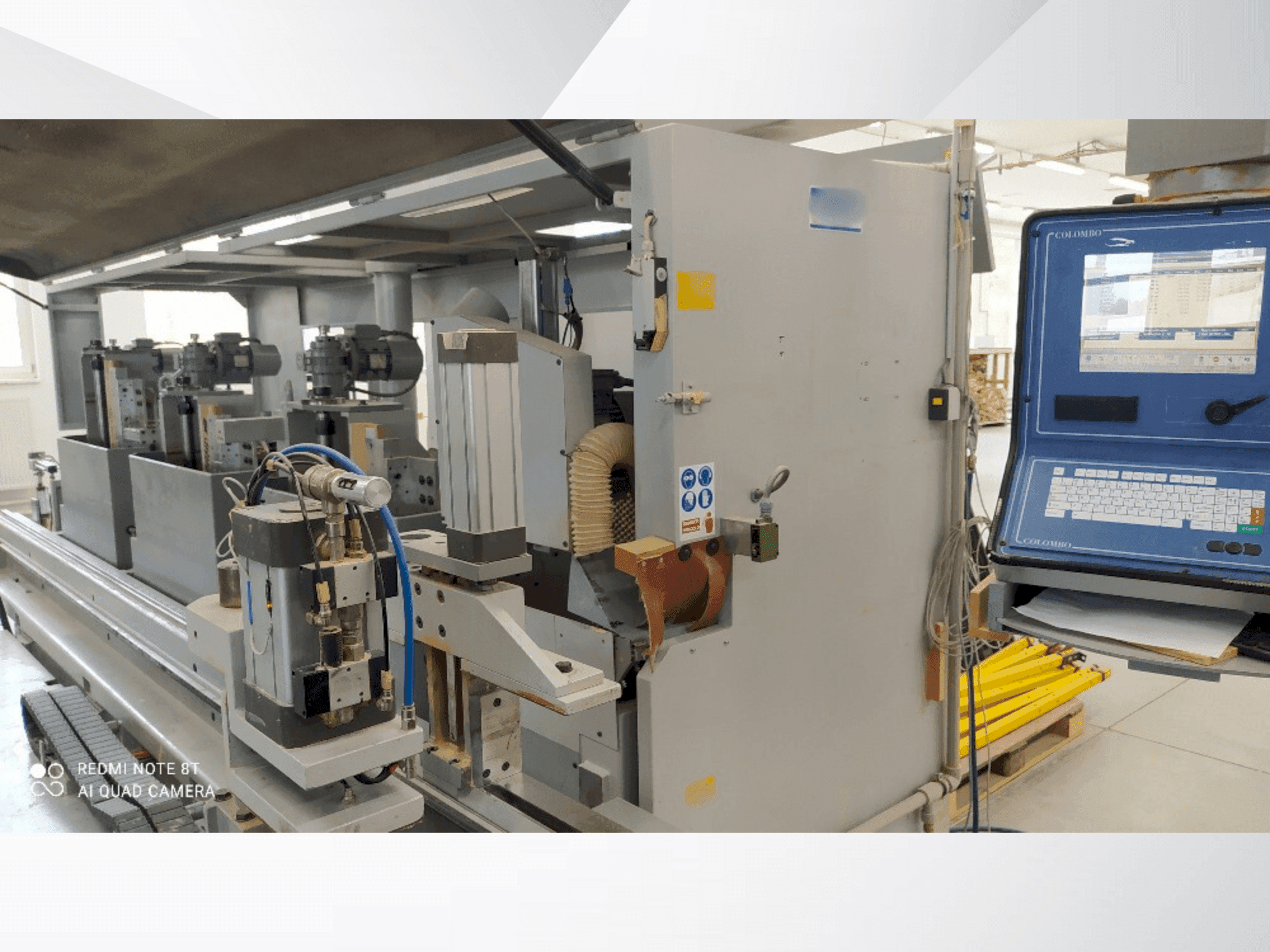 Frontansicht der Colombo Colombo AM 60  Maschine