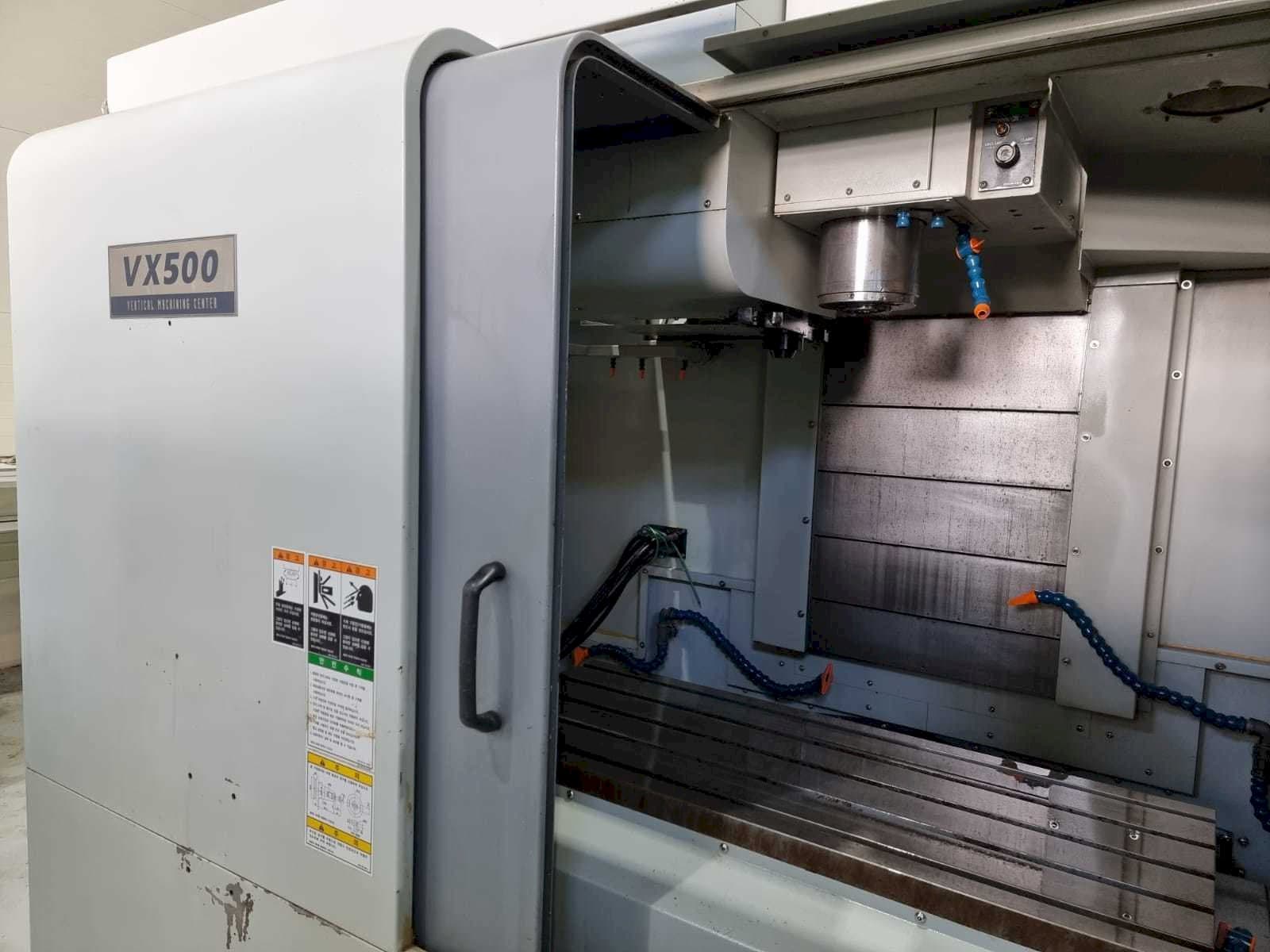 Frontansicht der Hyundai Wia VX500  Maschine