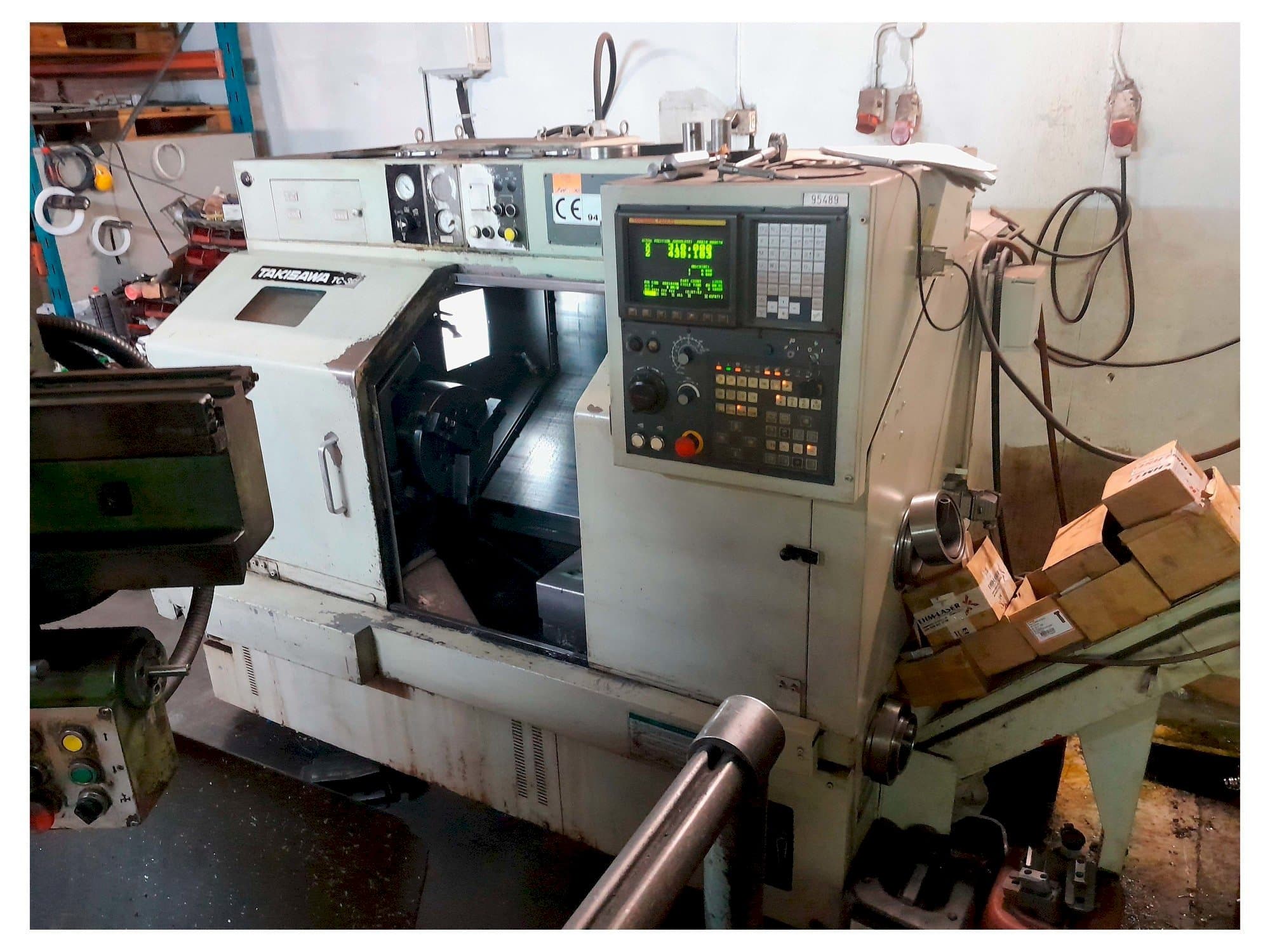 Frontansicht der Takisawa TC-30  Maschine