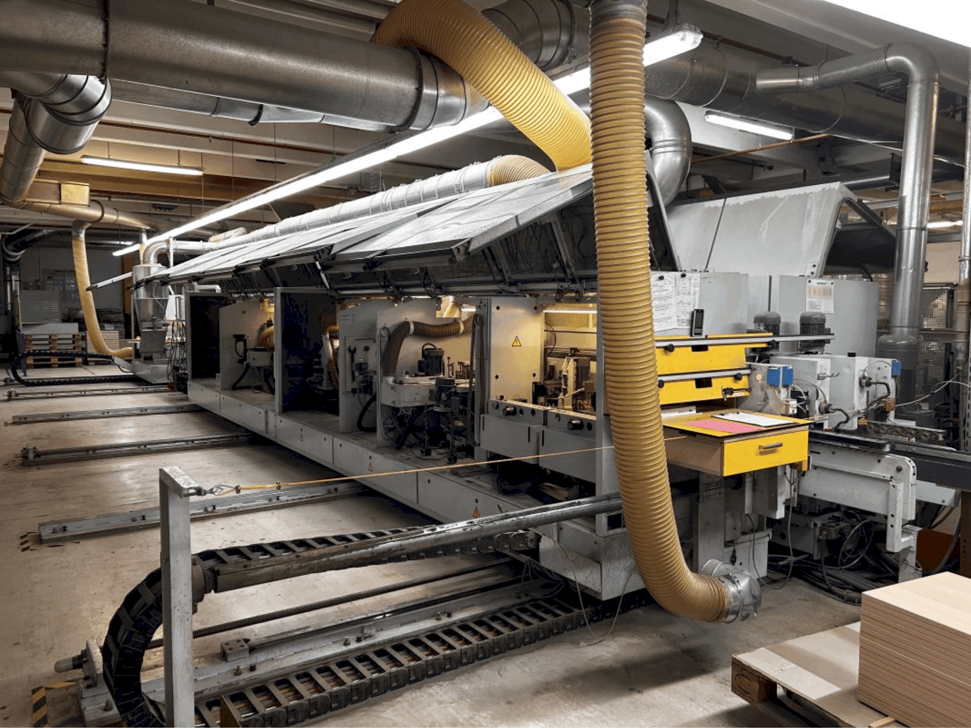 Frontansicht der HOMAG PROFI KFL20/29/QA/25  Maschine