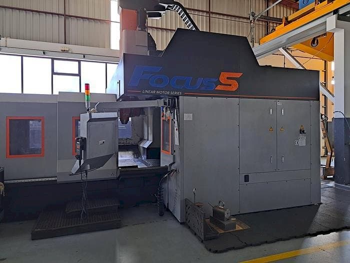 Frontansicht der KEN Focus5 2022  Maschine