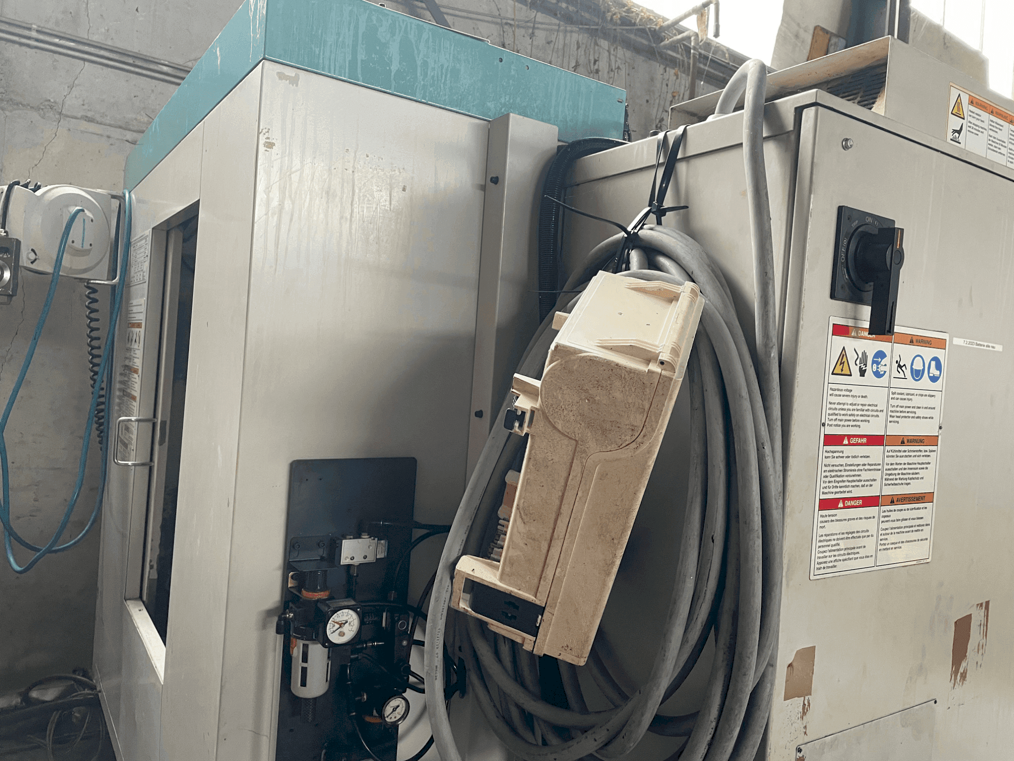 Frontansicht der Brother TC22A  (1999)  Maschine