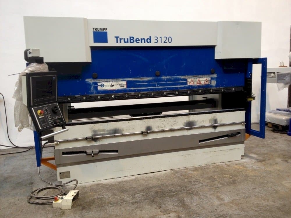 Frontansicht der Trumpf TruBend 3120  Maschine