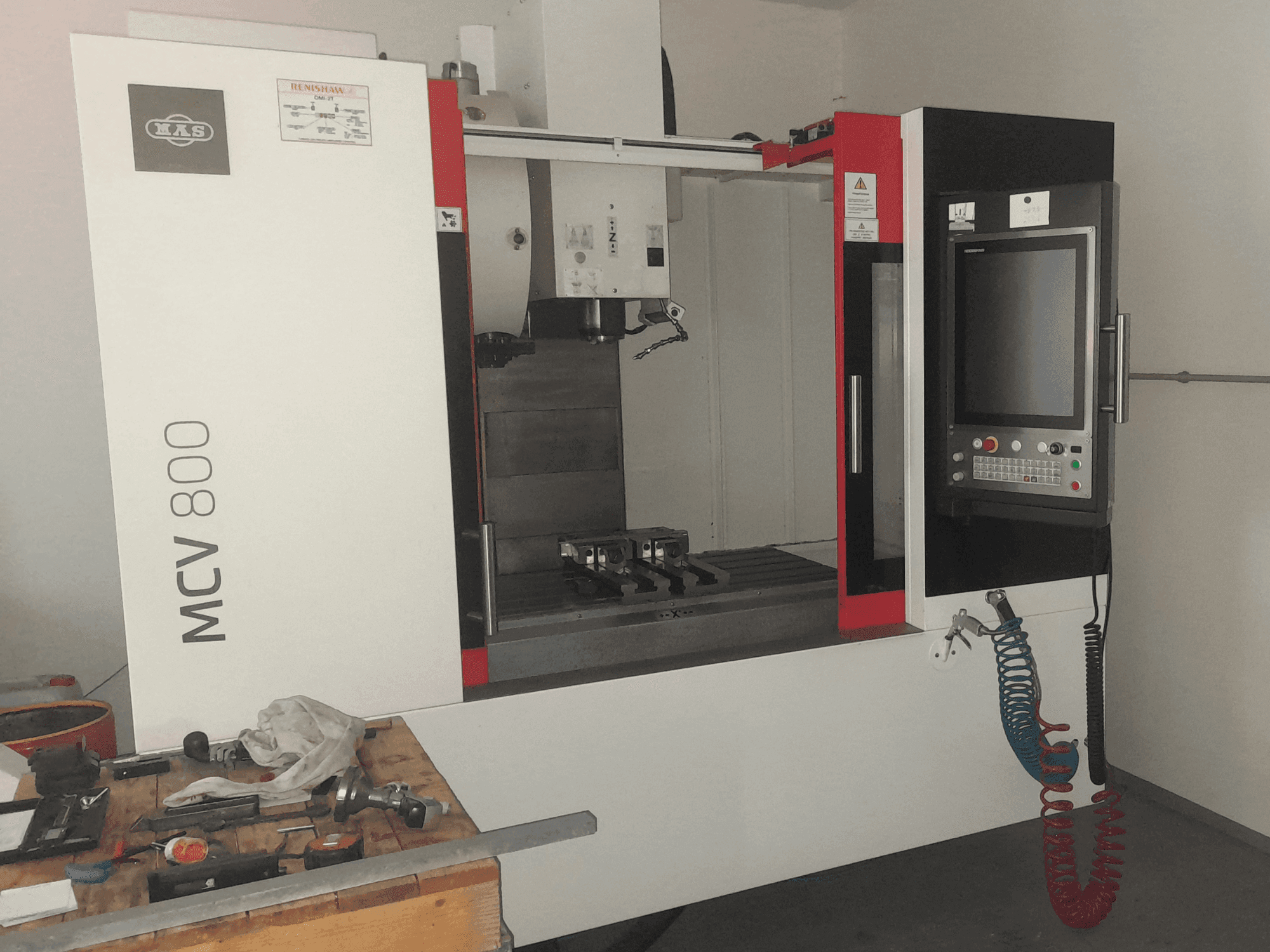 Frontansicht der KOVOSVIT MAS MCV 800 QUICK (2022)  Maschine