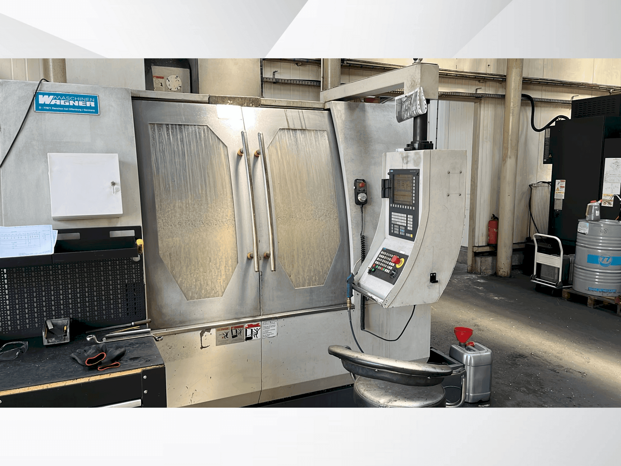 Frontansicht der WAGNER VMC 1100  Maschine