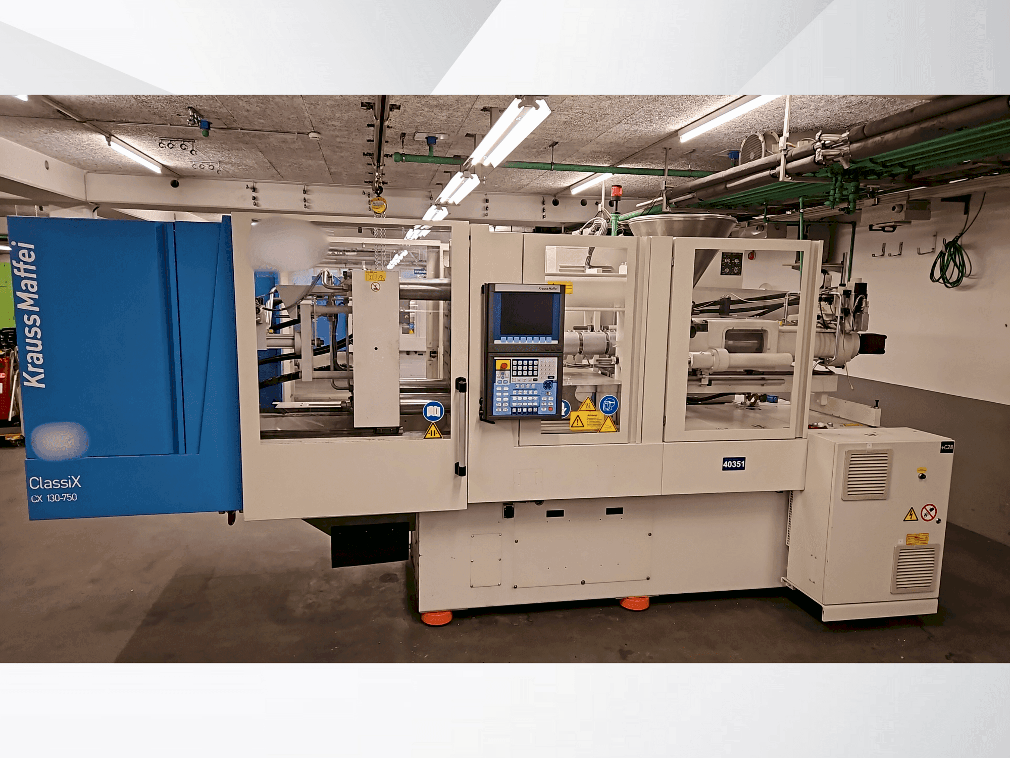 Frontansicht der Krauss Maffei 130-750 CX  Maschine