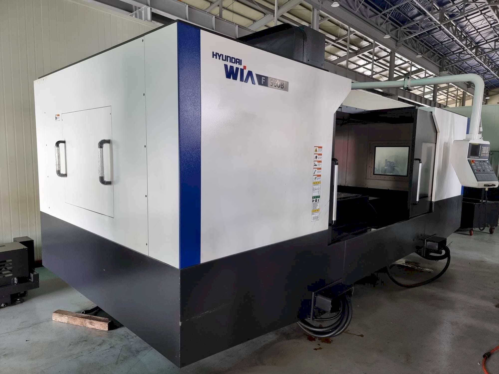 Frontansicht der Hyundai Wia F960B  Maschine