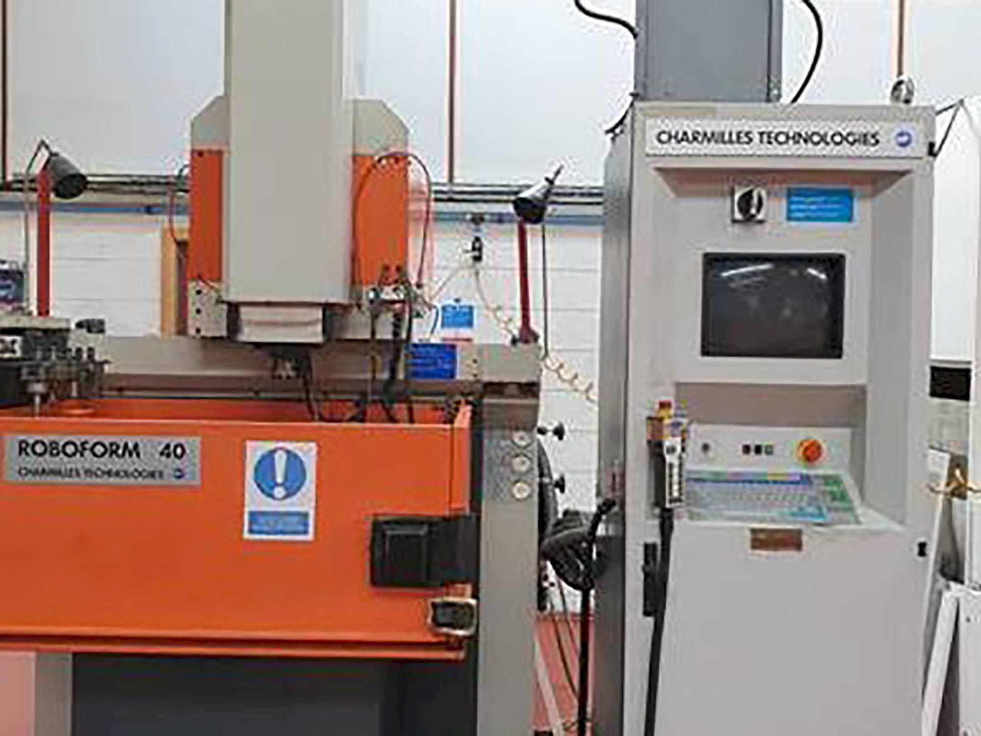 Frontansicht der CHARMILLES Roboform 40  Maschine