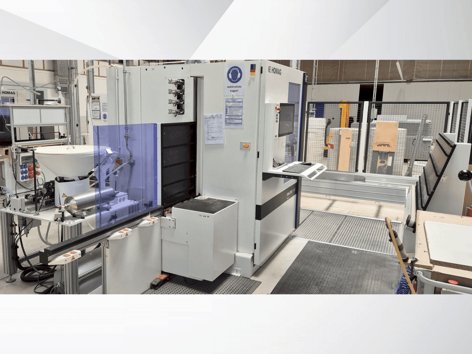 Frontansicht der HOMAG DRILLTEQ V-500  Maschine