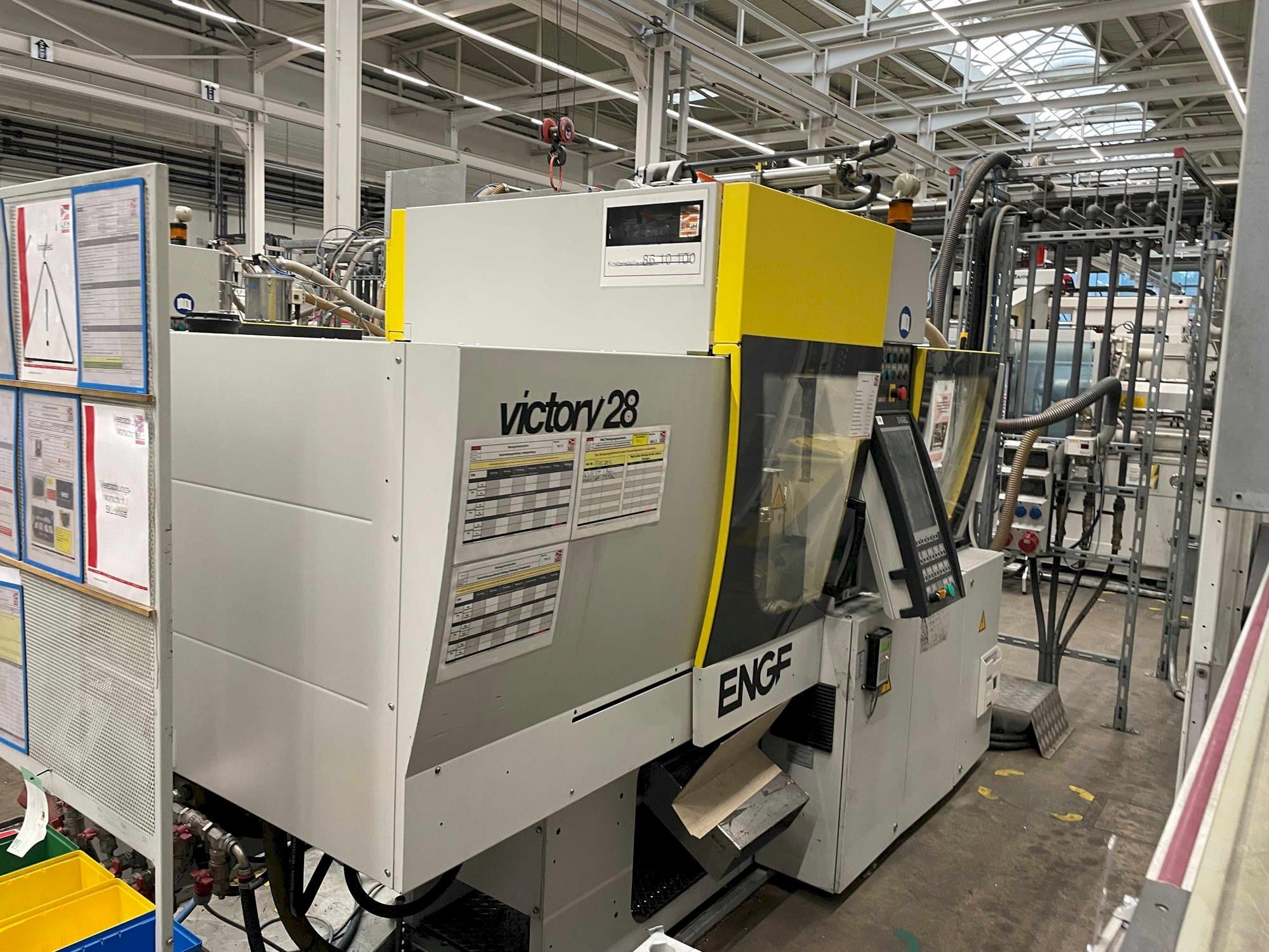 Frontansicht der Engel Victory 200/28  Maschine