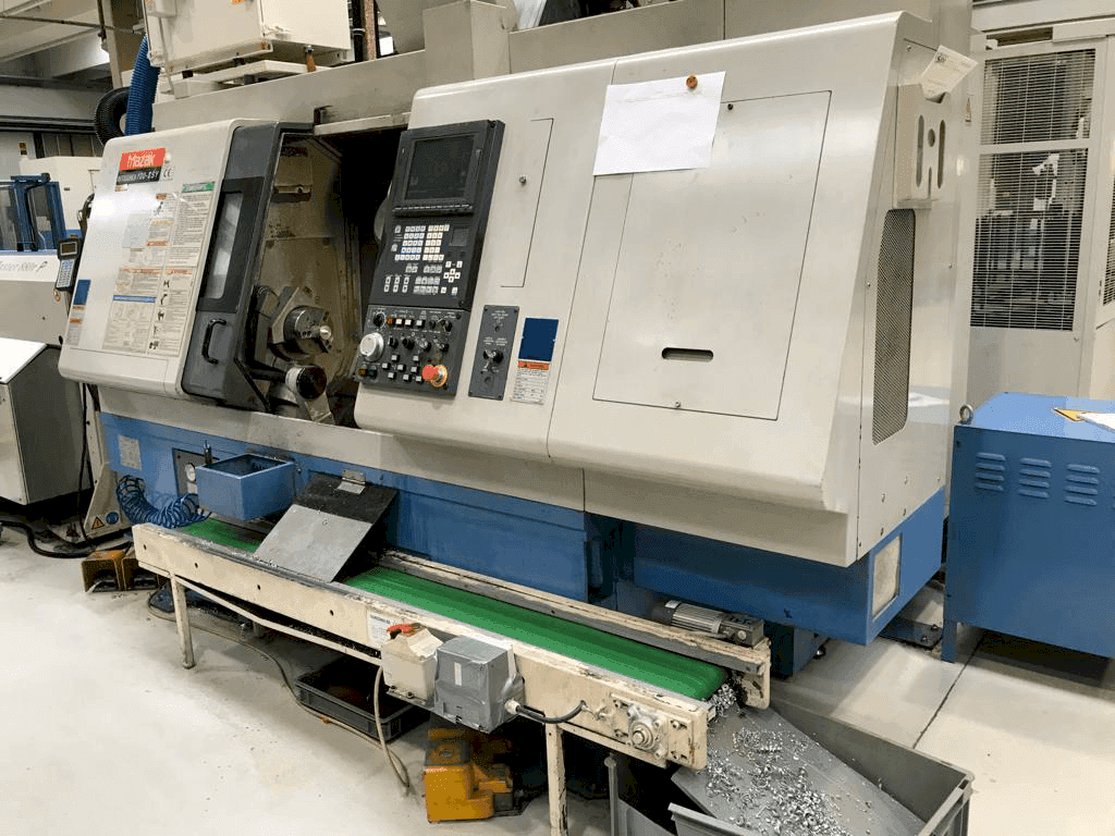 Frontansicht der Mazak Integrex 100 II SY  Maschine