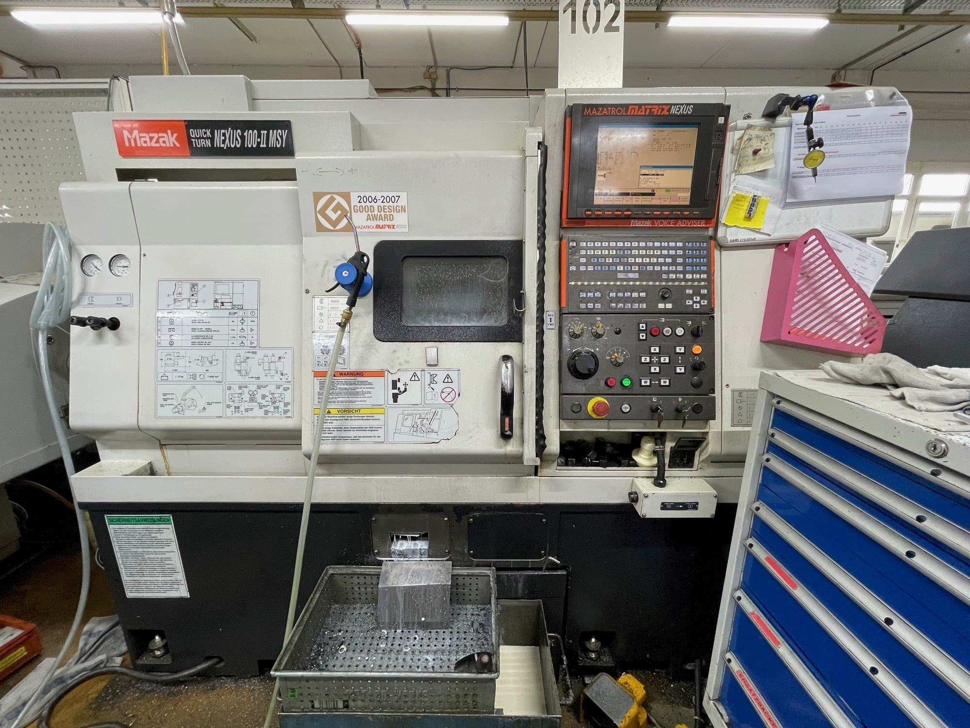 Frontansicht der Mazak QUICK TURN NEXUS 100-II MSY  Maschine