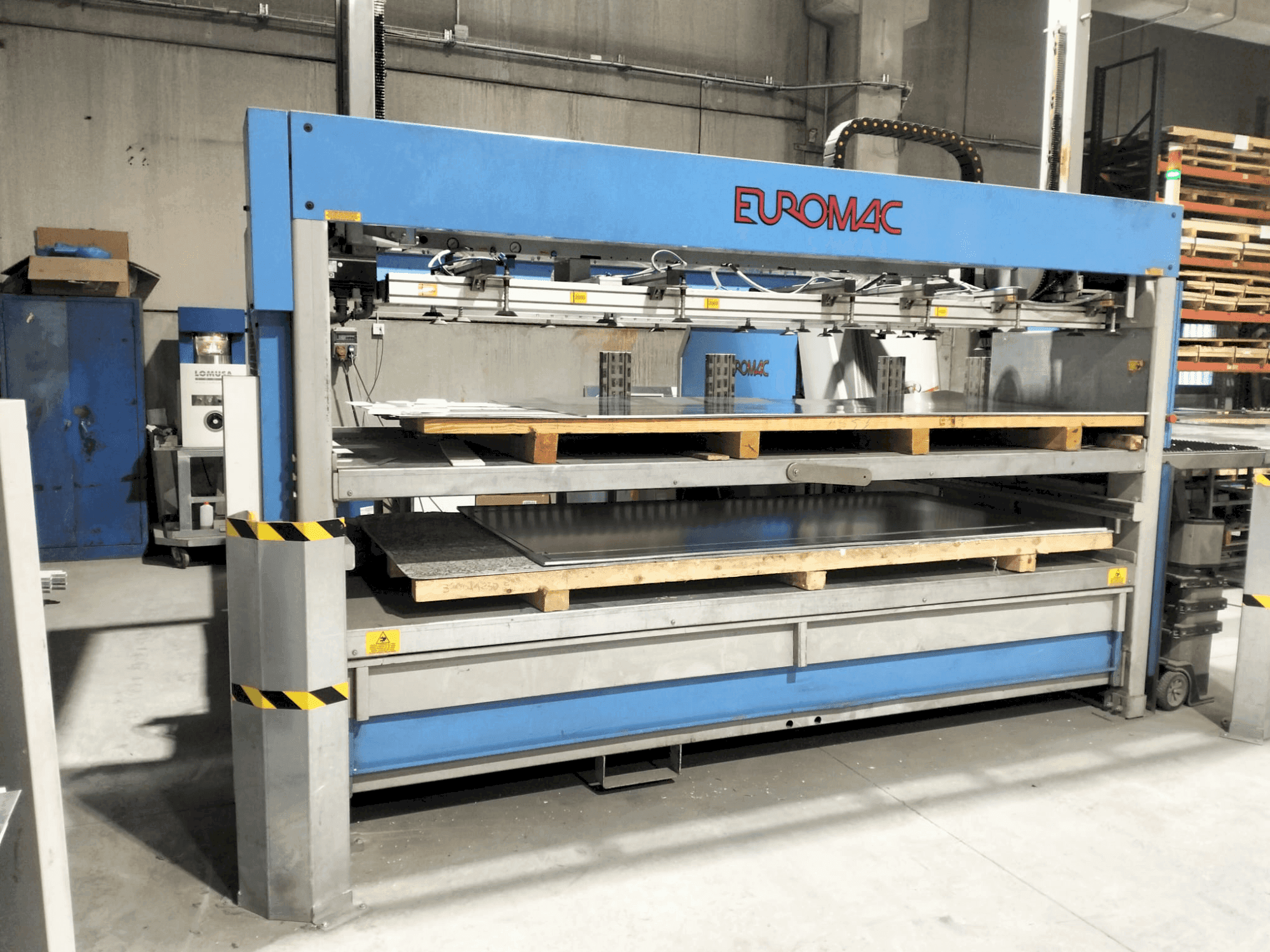 Frontansicht der Euromac MTX FLEX12  Maschine