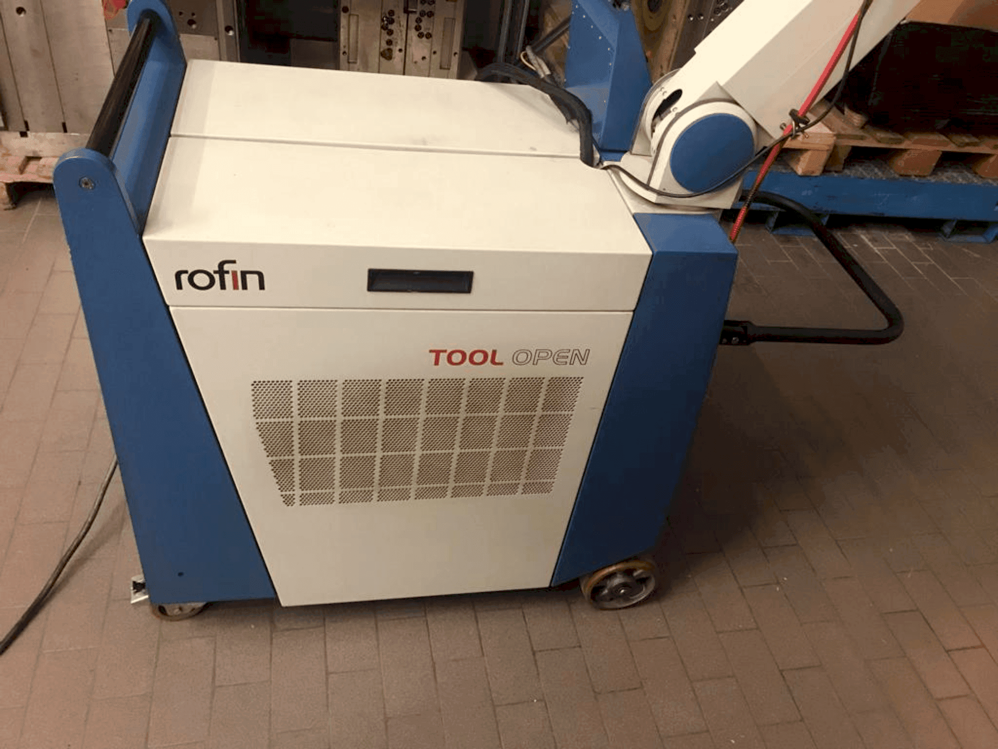 Frontansicht der ROFIN SW TOOL OPEN II  Maschine