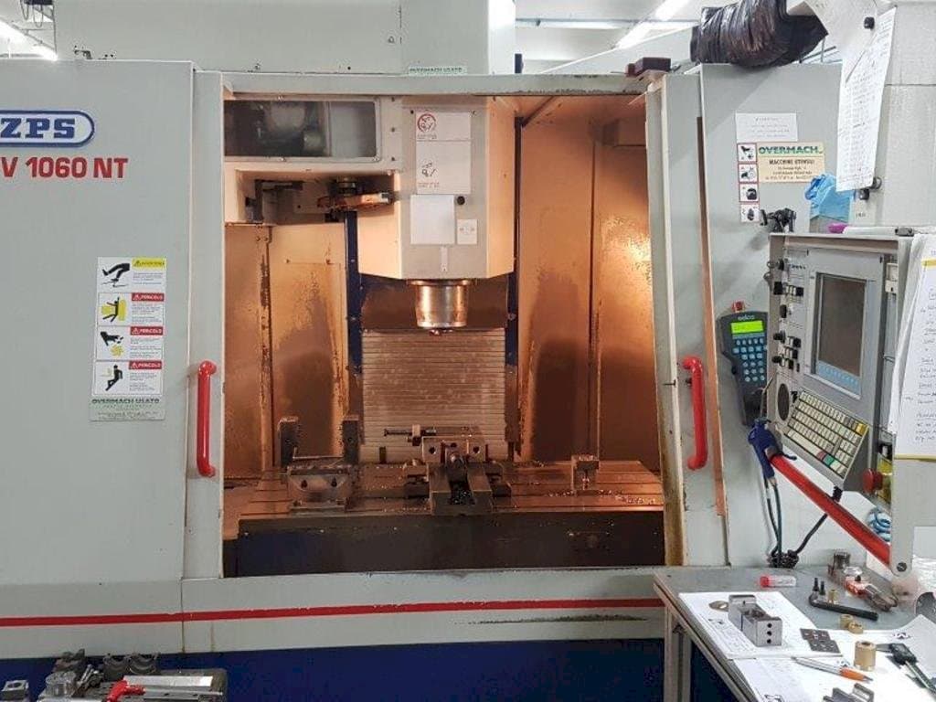 Frontansicht der ZPS MCFV 1060NT  Maschine
