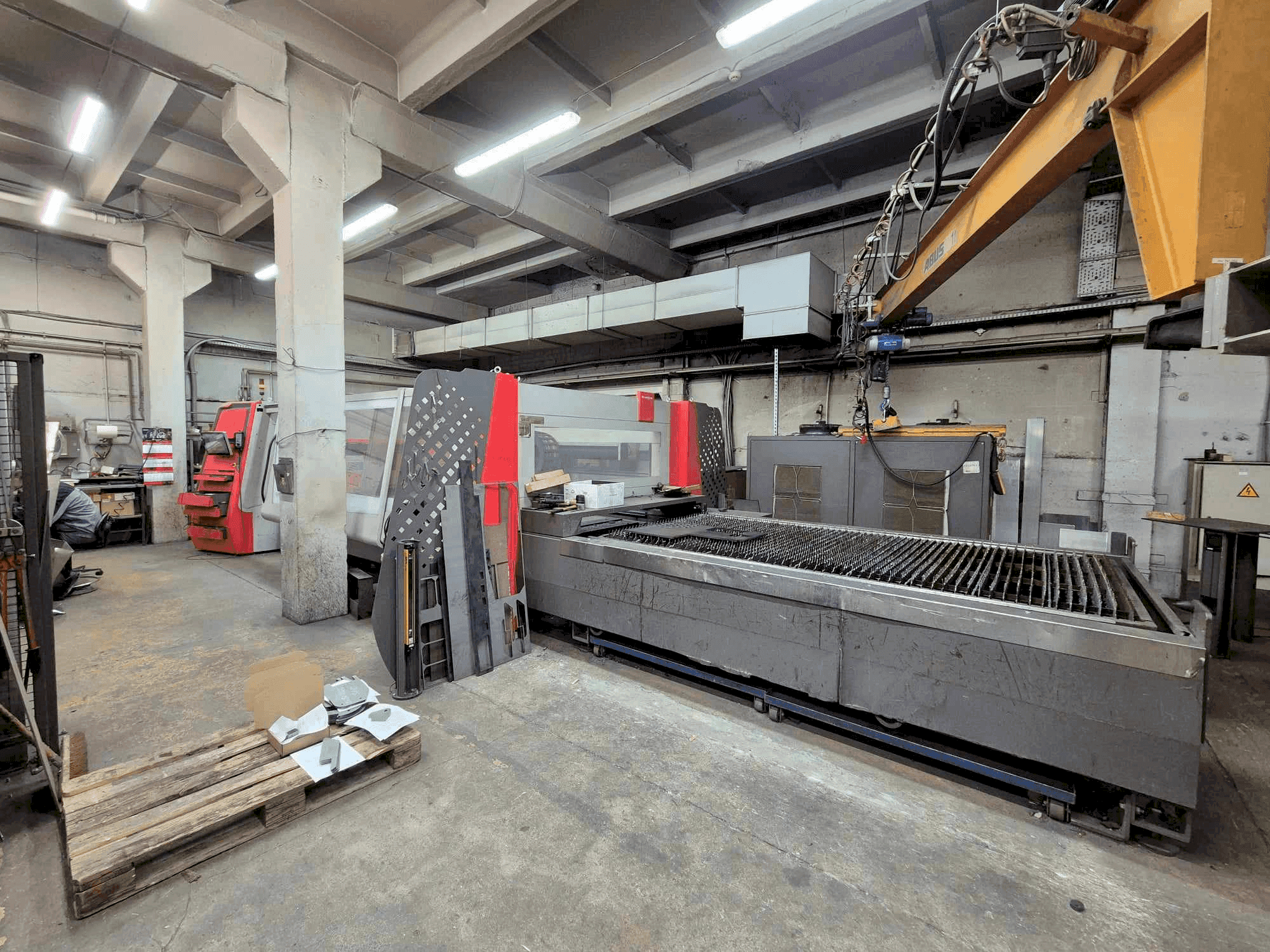 Frontansicht der Bystronic BYSTRONIC ByAutonom 3015 (2014)  Maschine