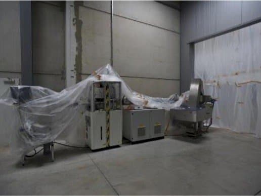 Frontansicht der SACMI EL 1500  Maschine