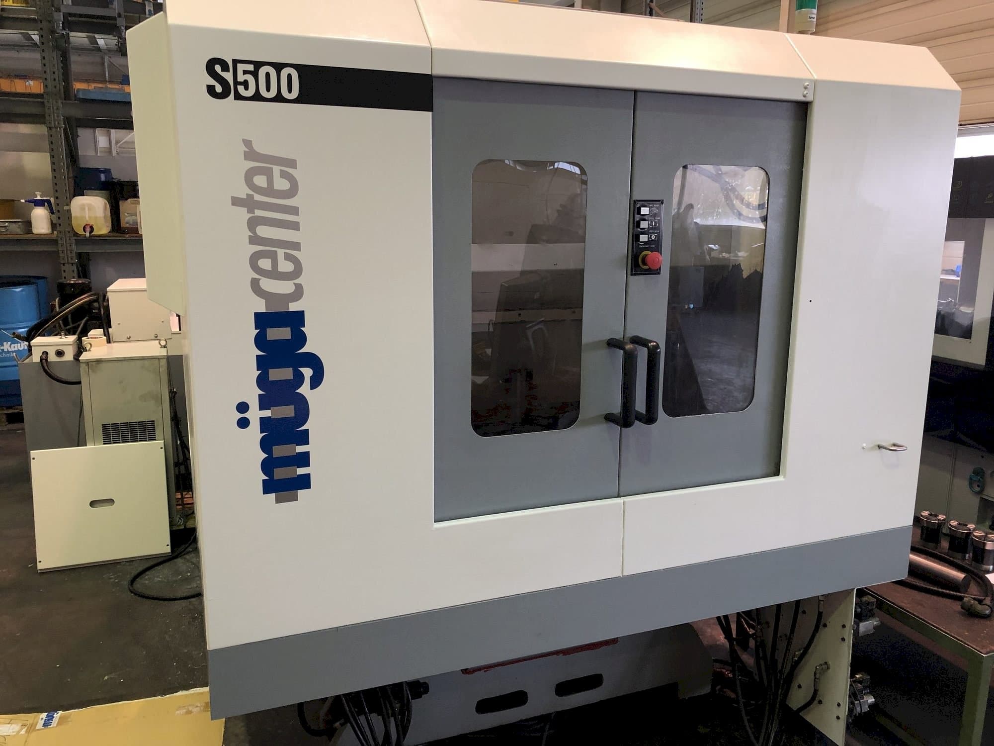 Frontansicht der Muga S500  Maschine