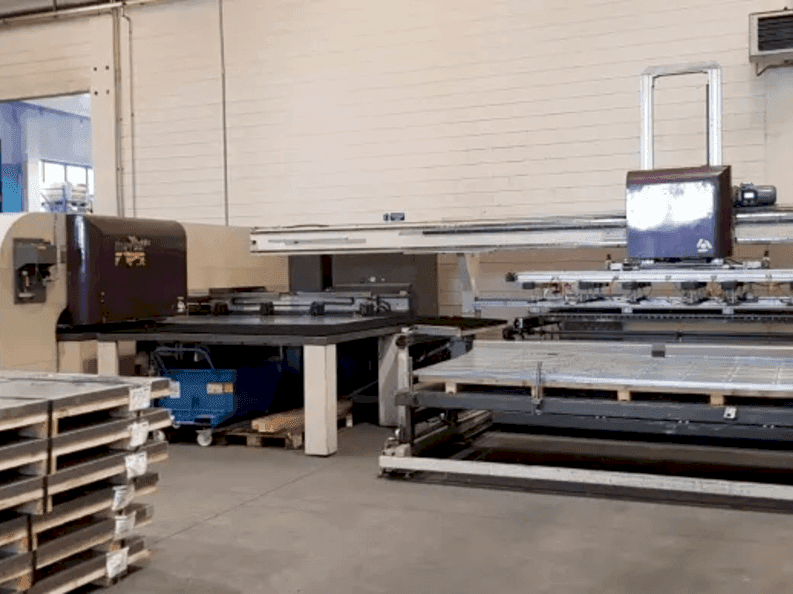 Frontansicht der DANOBAT P1631  Maschine