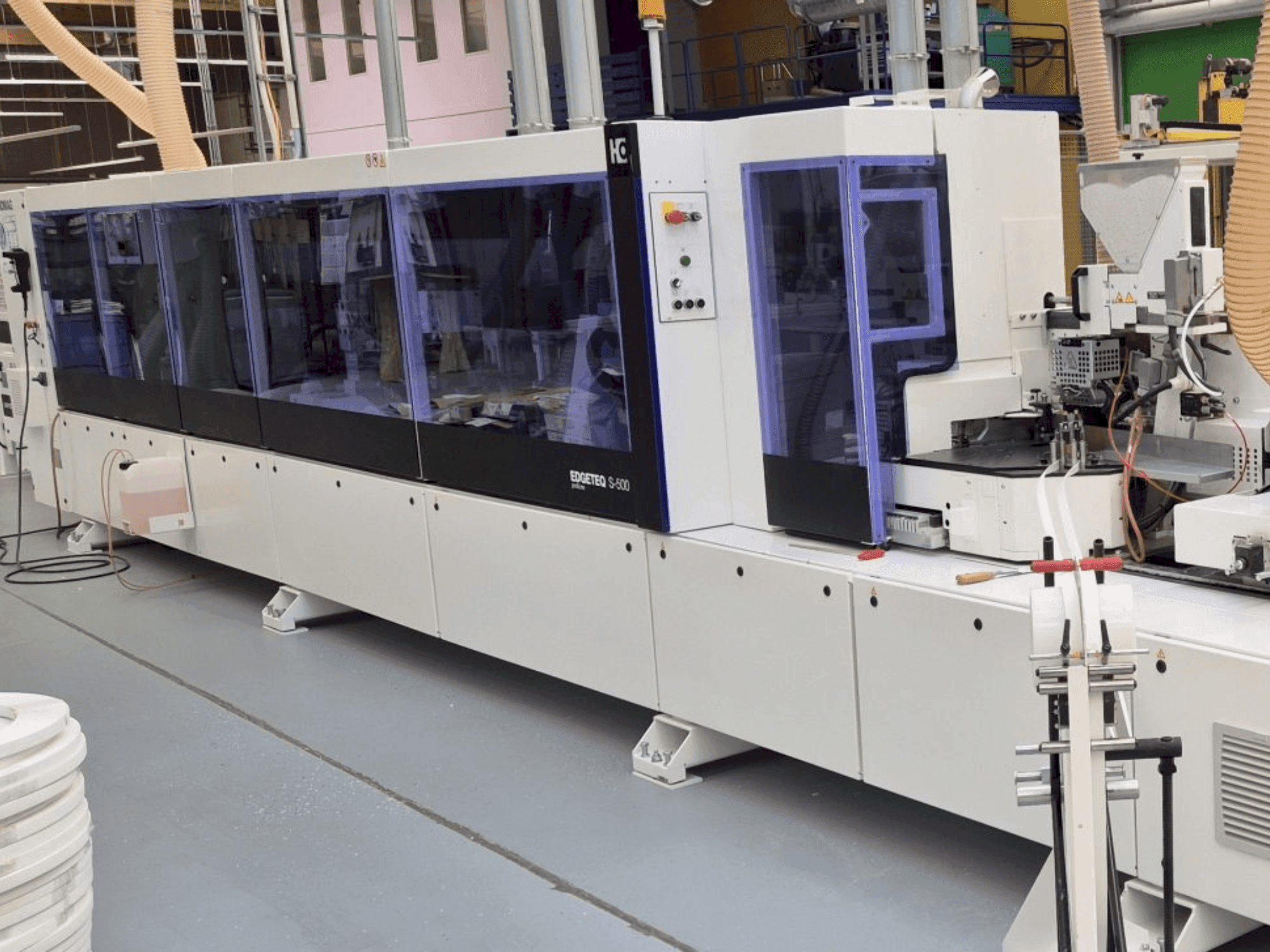 Frontansicht der HOMAG EDGETEC S-500  Maschine