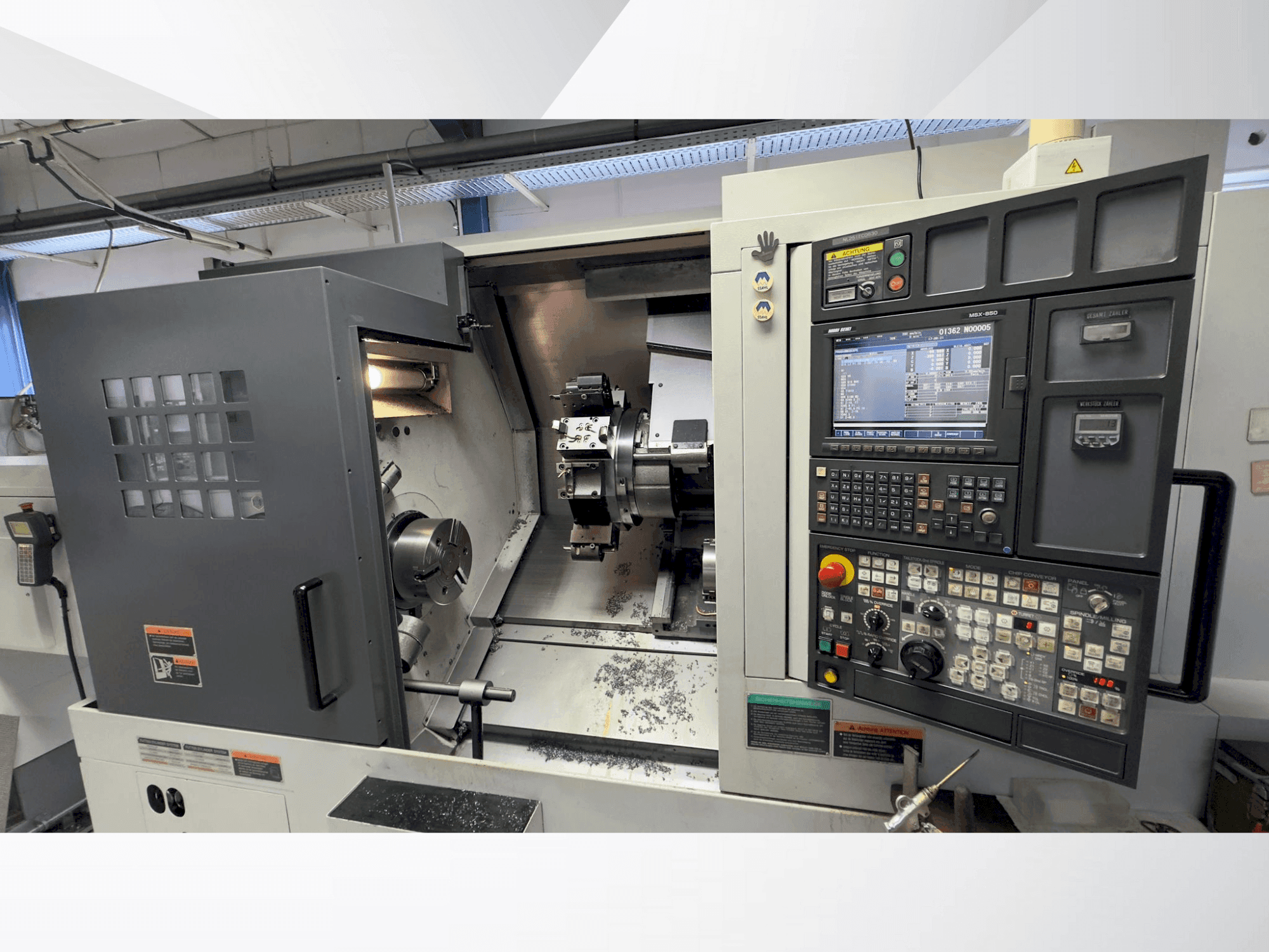 Frontansicht der MORI SEIKI NL 2500 SY/700  Maschine