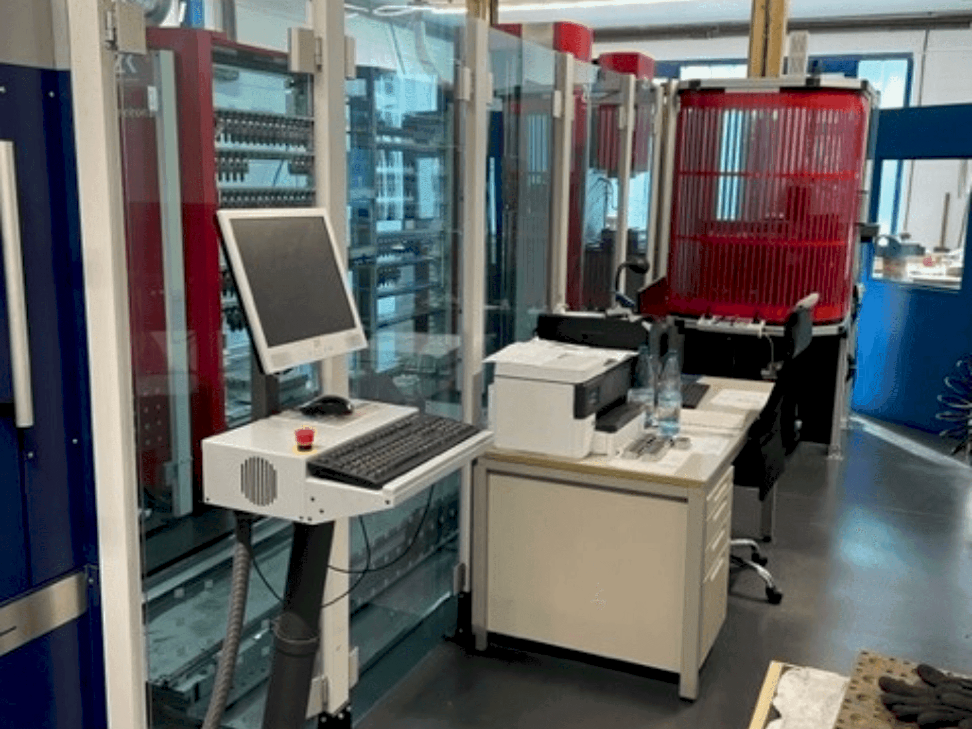 Frontansicht der ZK GENIUS 700  Maschine