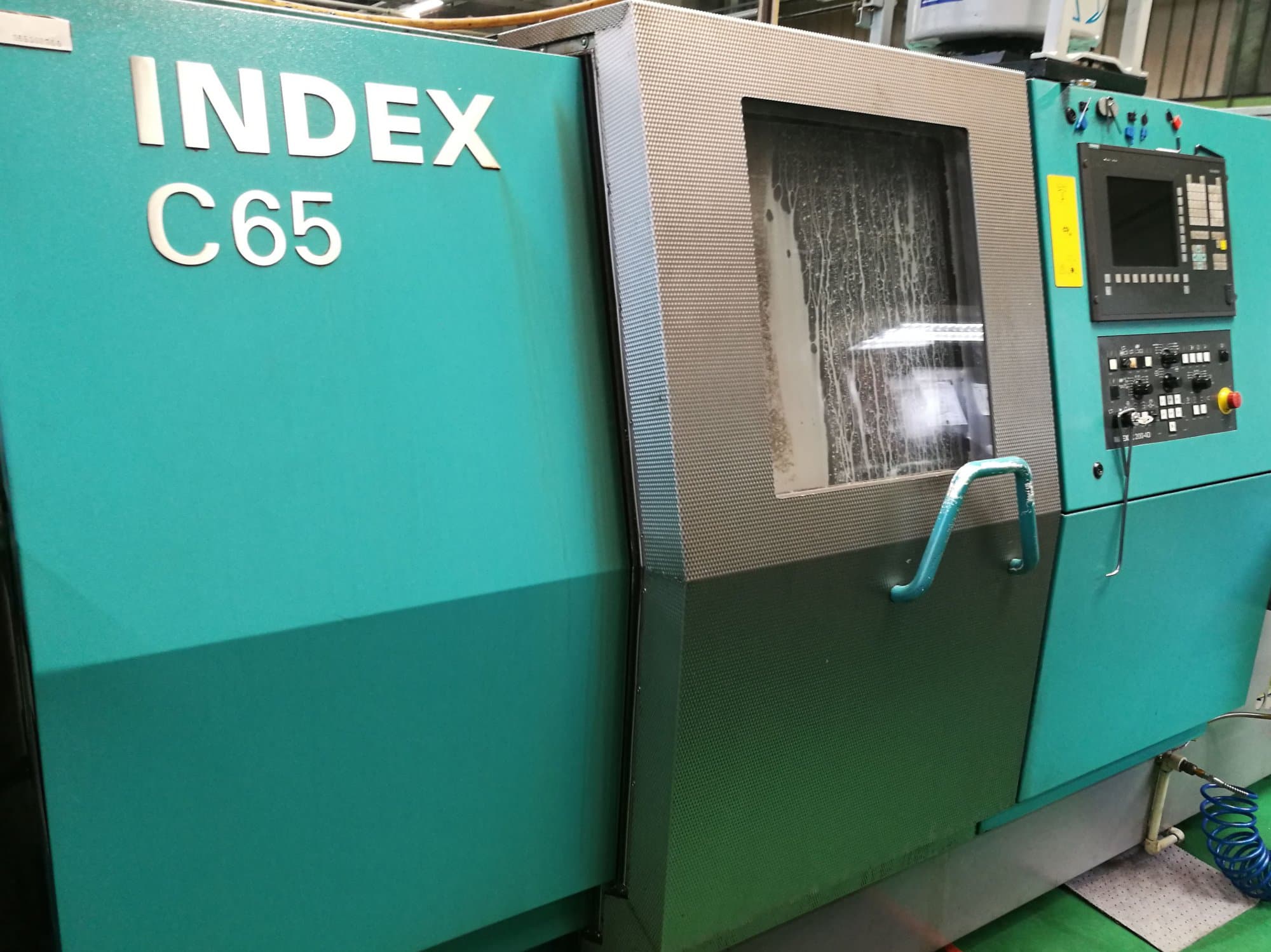 Linke Ansicht der Index C65 Maschine