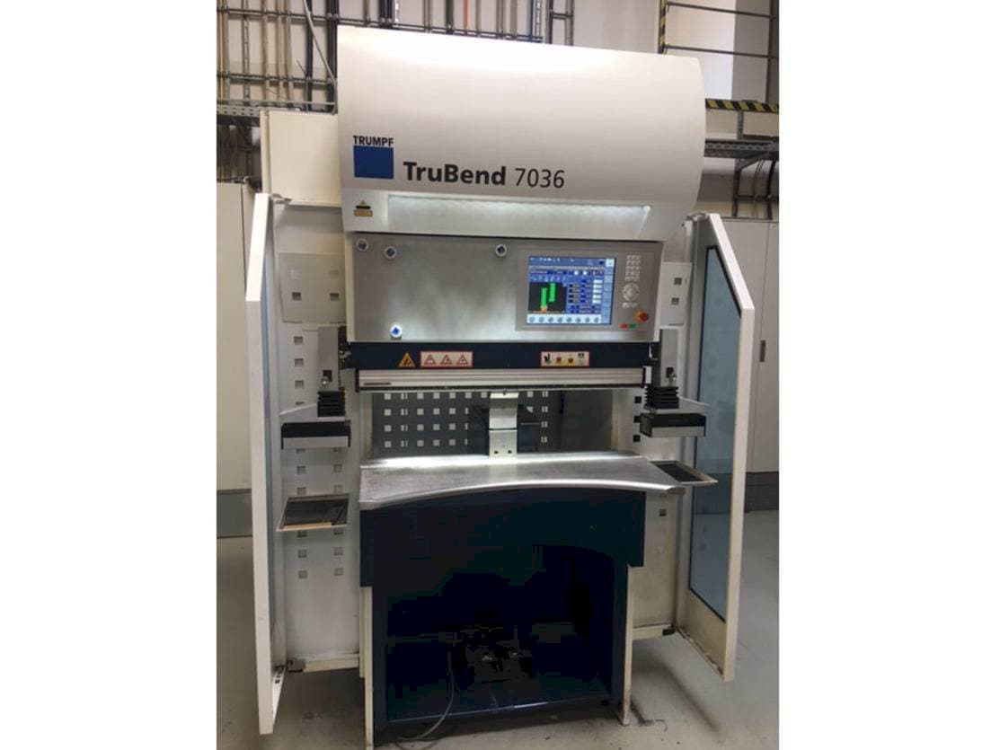 Frontansicht der Trumpf TruBend 7036  Maschine