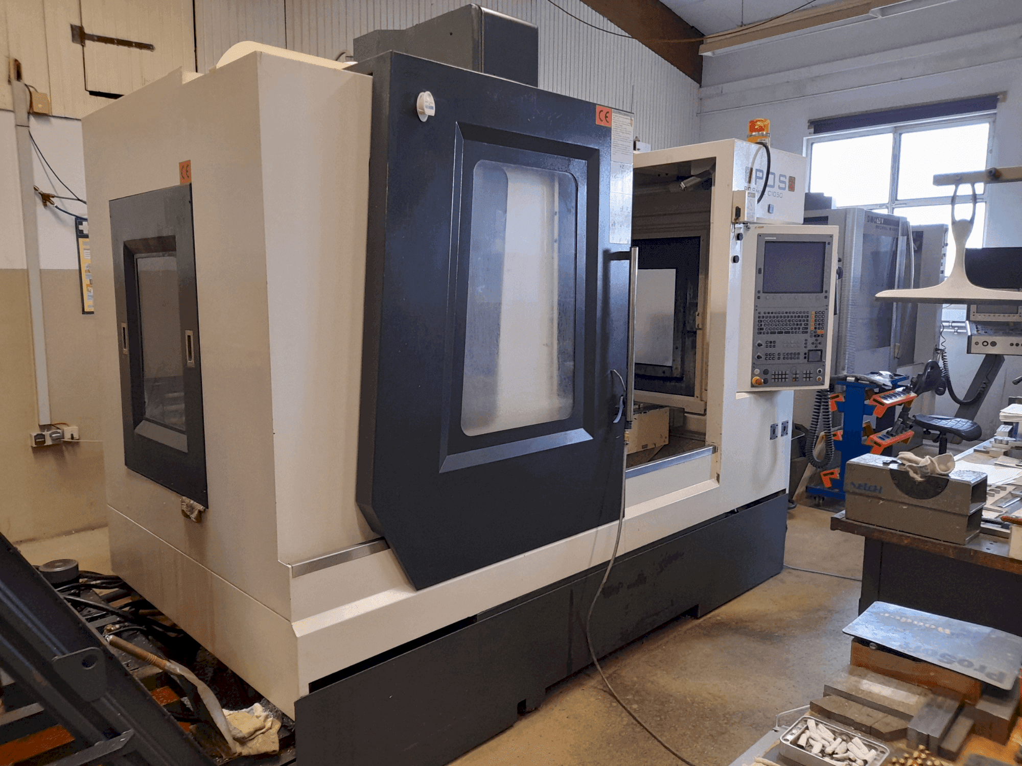 Frontansicht der POSmill C 1050  Maschine